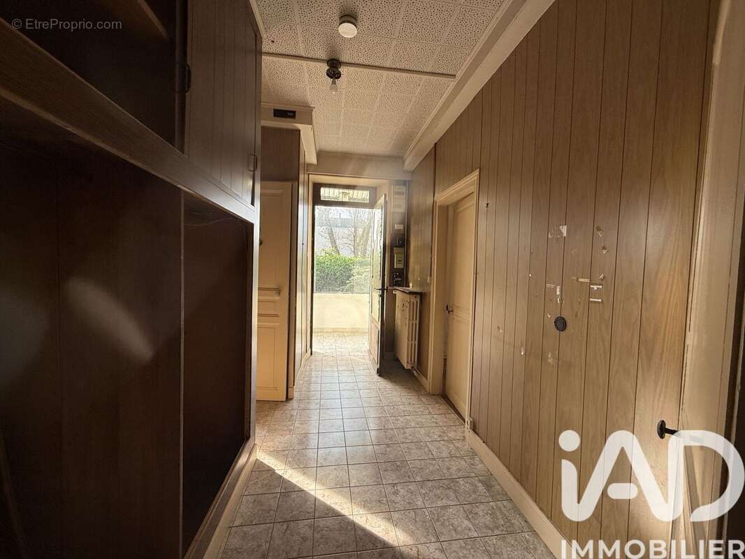 Photo 9 - Maison à MONTEREAU-FAULT-YONNE