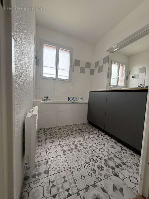 Appartement à SAINT-HILAIRE