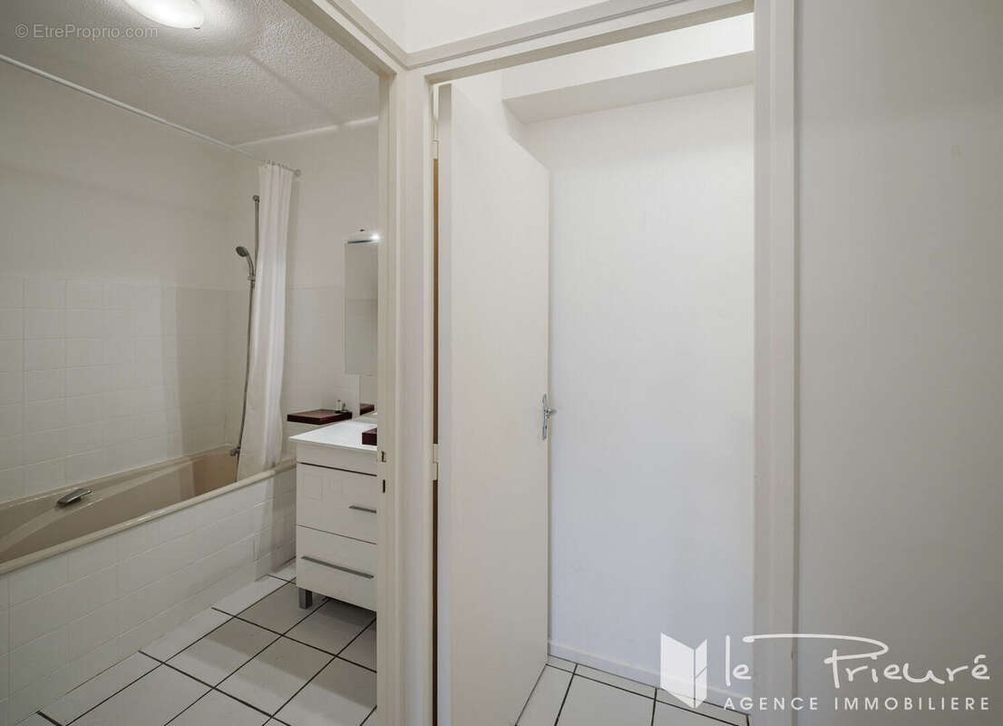 Proche centre ville dans une résidence sécurisée, Appartement Albi 3 pièces 69.19 m2 - photo 5
