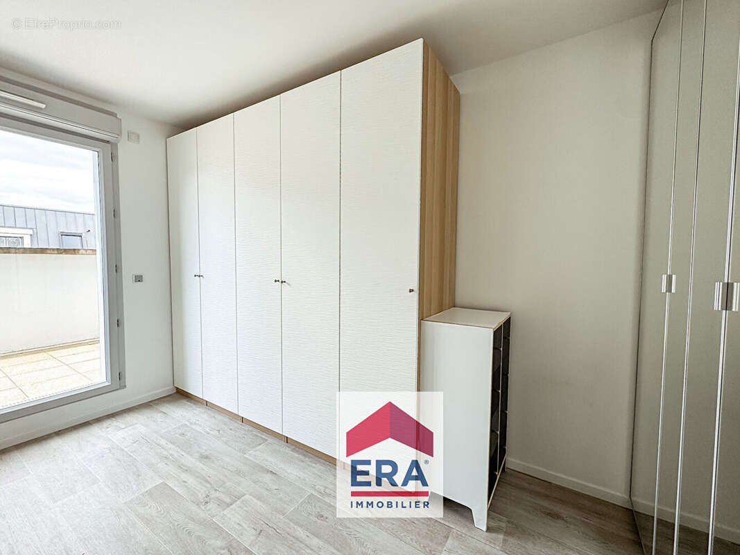 Appartement à SARTROUVILLE