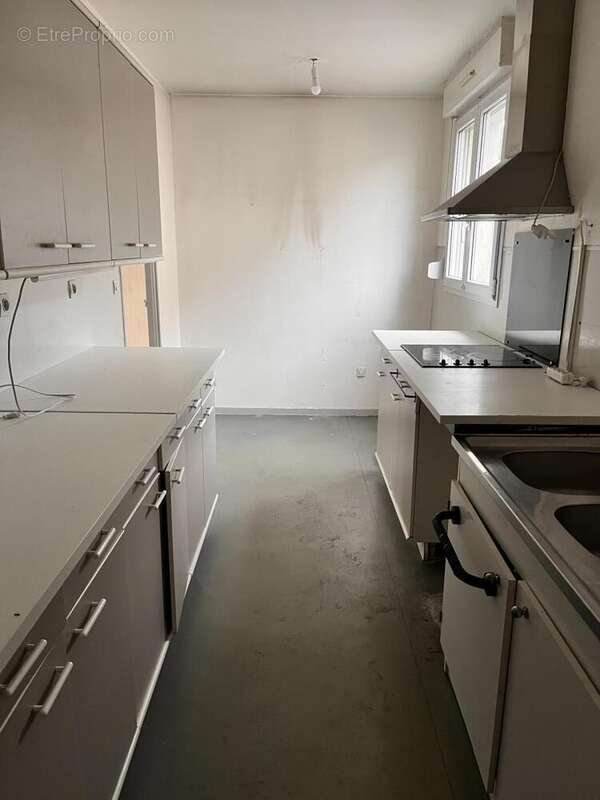 Appartement 82 m² à Dizy  - photo 5