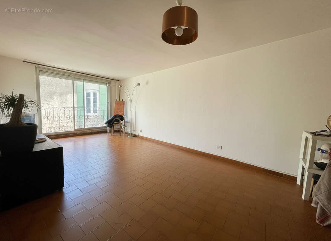 Vaison centre - appartement t3 libre - photo 2