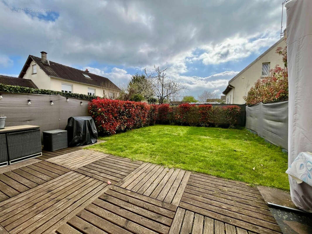 Maison à VILLIERS-SUR-MORIN