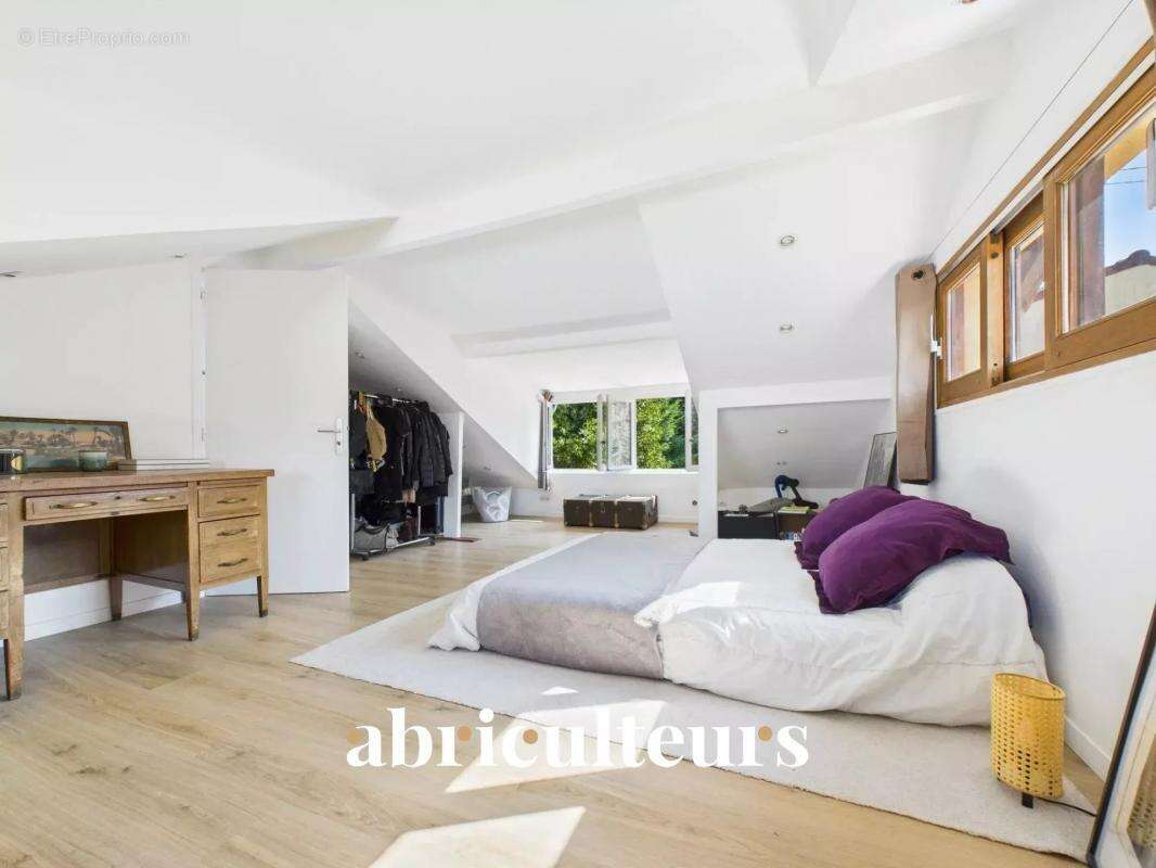 Maison à RUEIL-MALMAISON