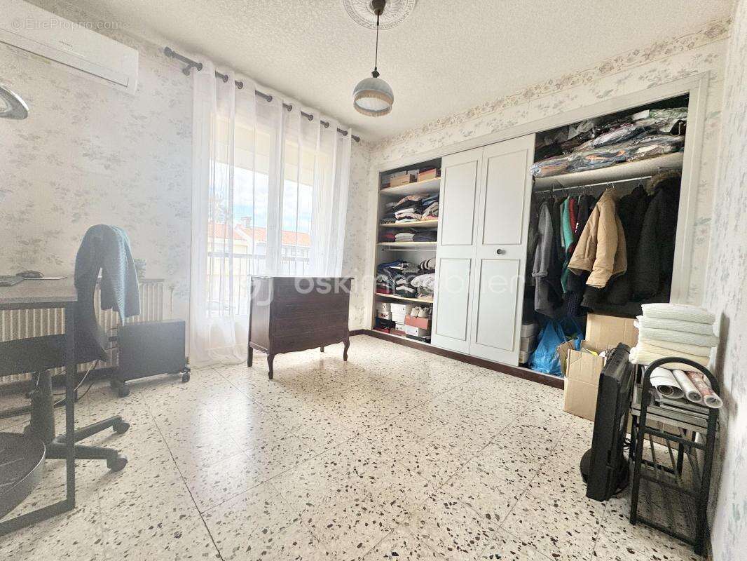 Maison familiale R+1 avec garage à Sérignan – 88 m² sur 194 m² de terrain - photo 9