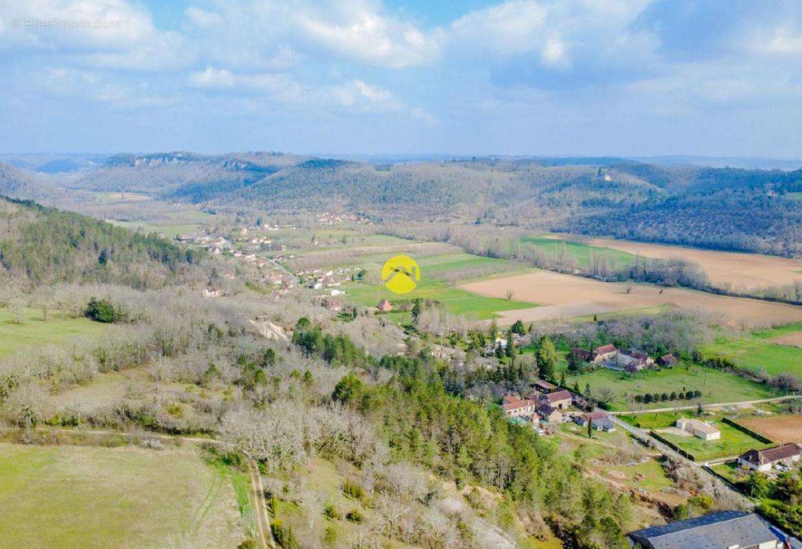 Terrain à SAINT-CYBRANET