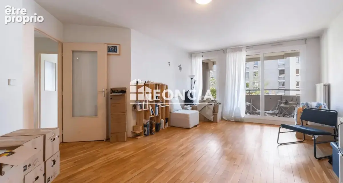 Lyon 3eme. t3 avec balcon. cave. garage. vendu loue - photo 2