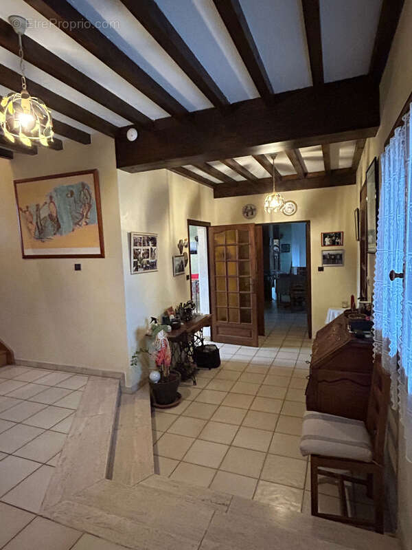 Maison à GRANGES-LES-BEAUMONT