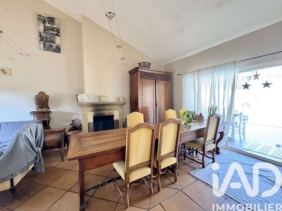 Photo 9 - Maison à CHANTEMERLE-LES-BLES