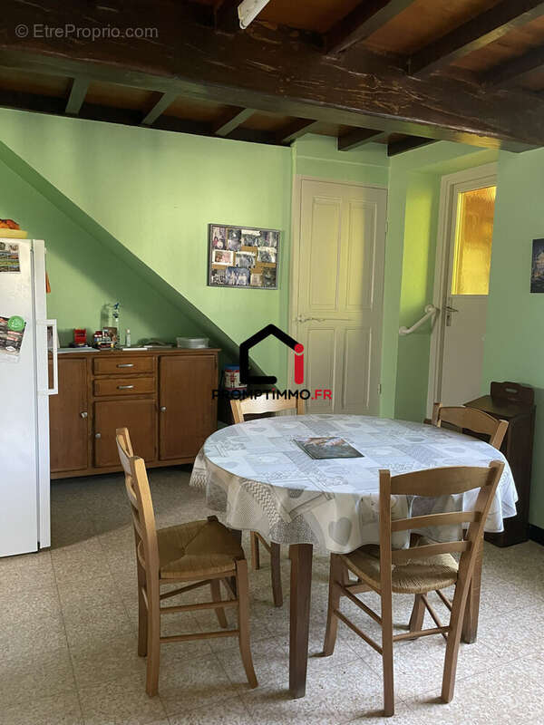Maison à PANISSIERES