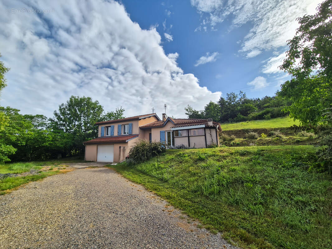 Maison à PAVIE