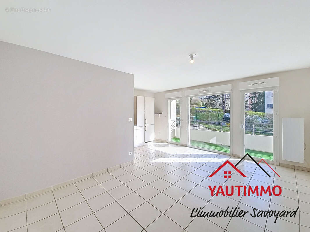 Appartement à VETRAZ-MONTHOUX