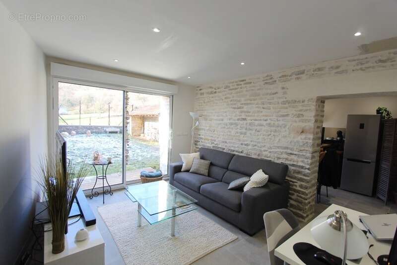 Maison à GISSEY-SUR-OUCHE