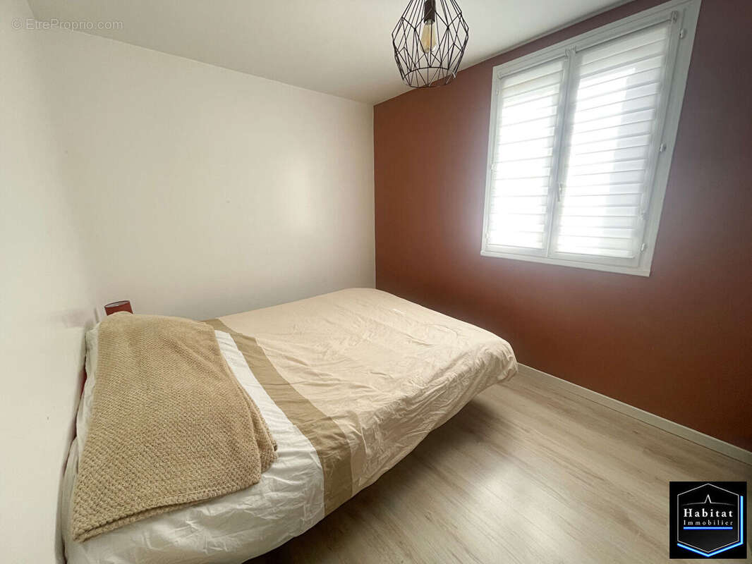 Maison à LE PLESSIS-BELLEVILLE