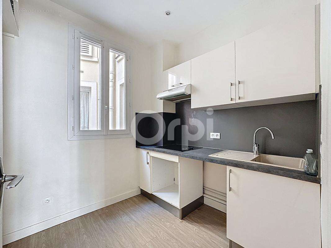 Appartement à LE PERREUX-SUR-MARNE