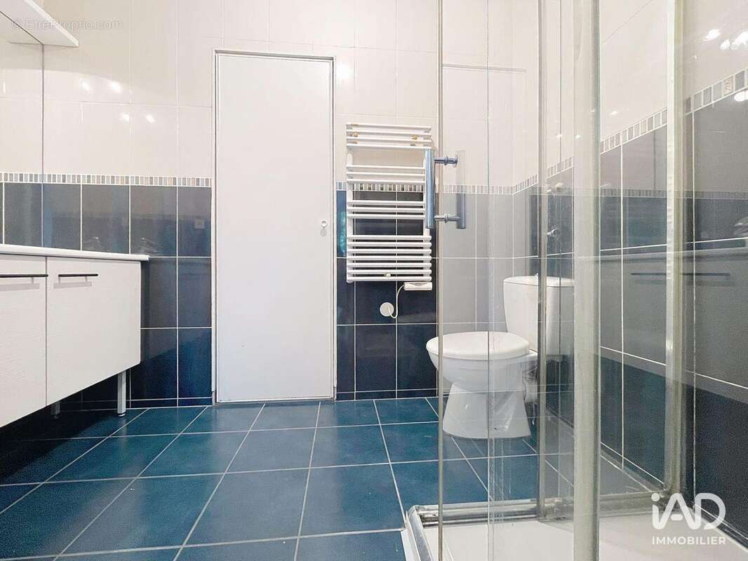 Photo 9 - Maison à BRON