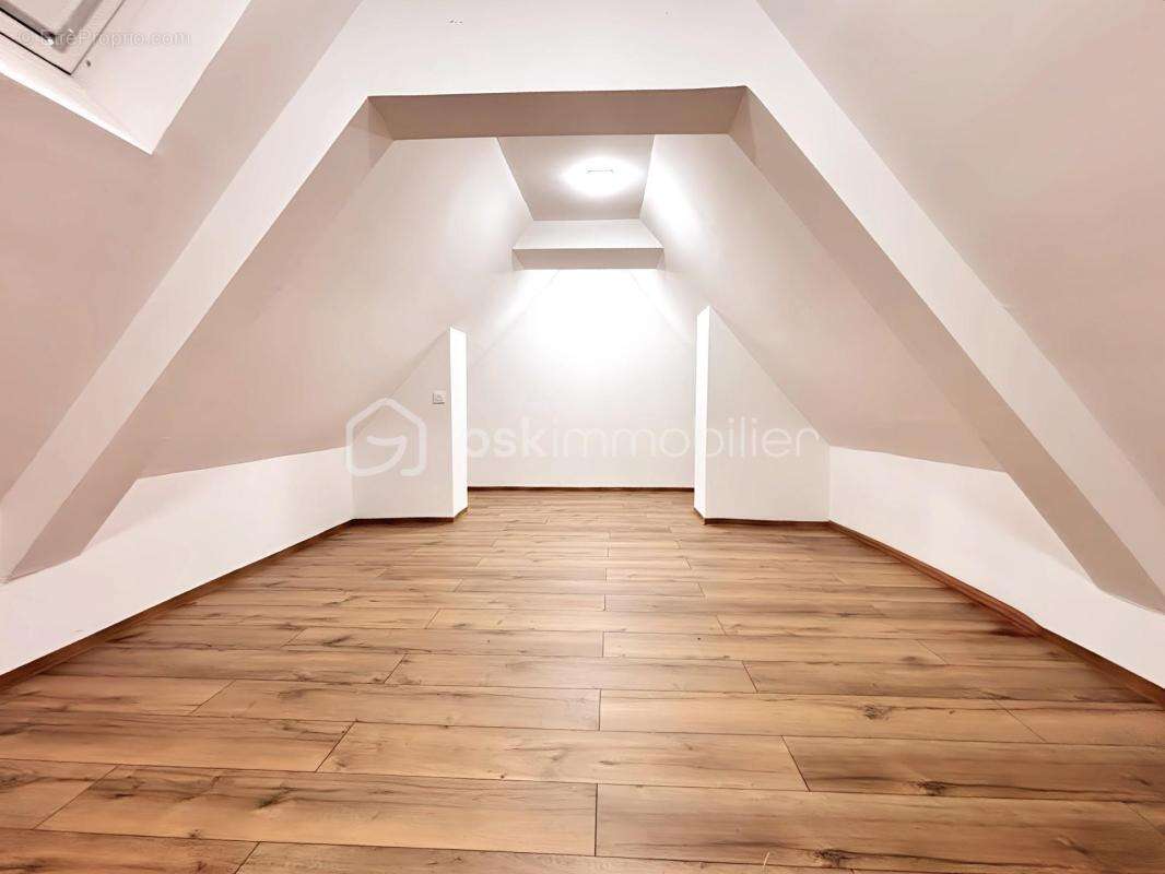 Appartement à ESCAUDAIN