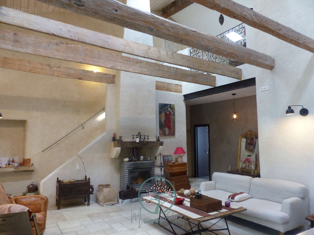 Maison à GRIGNAN