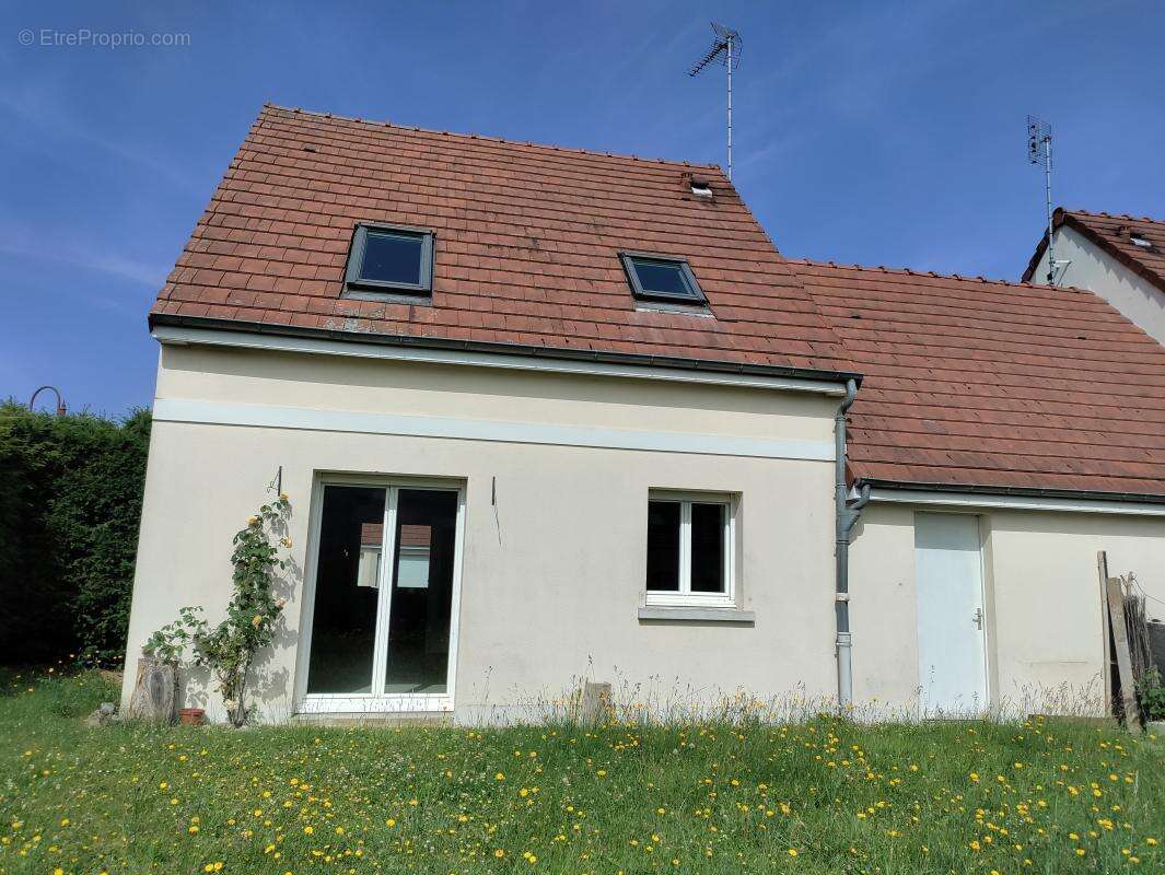 Maison T3 71m² - Lassigny - 4941.1.12.12 - photo 8