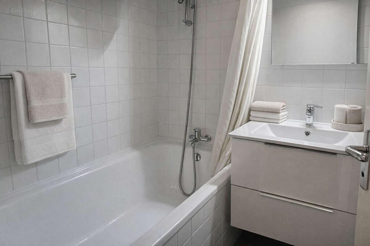 Appartement à LES ANGLES