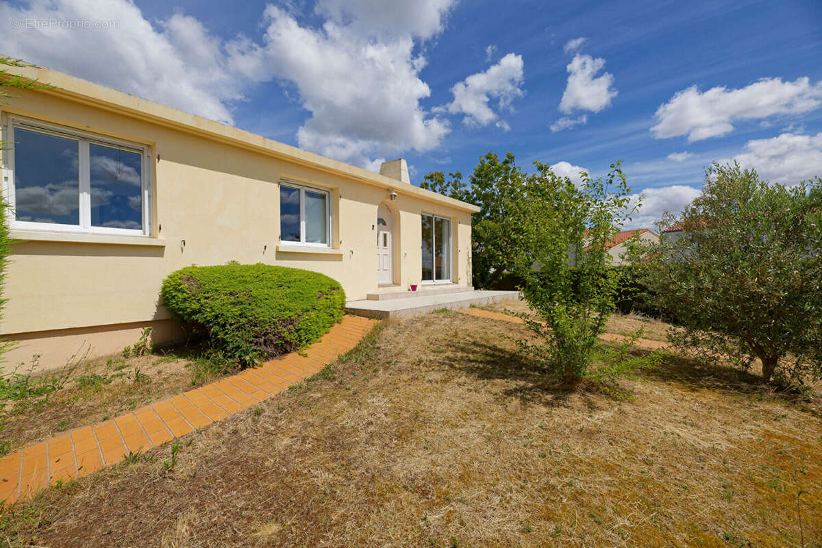 Maison Familiale A vendre La Bruffière - photo 13