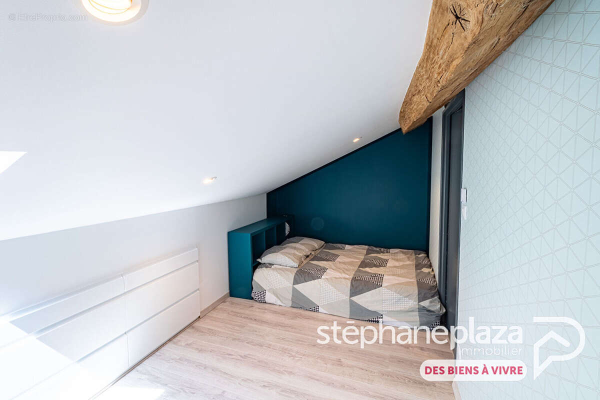 Appartement à COLIGNY