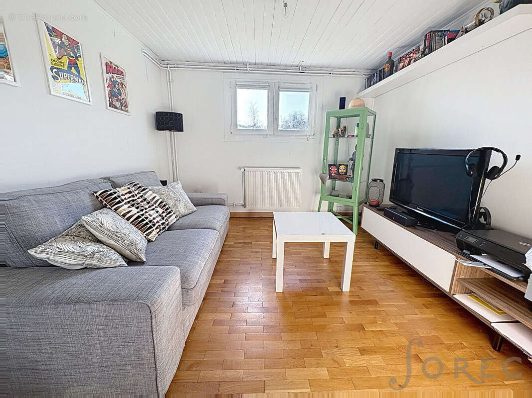 Maison à COURCELLES-SUR-NIED