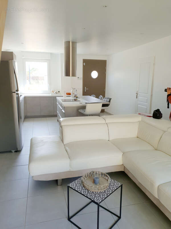 Maison à MIRAMAS