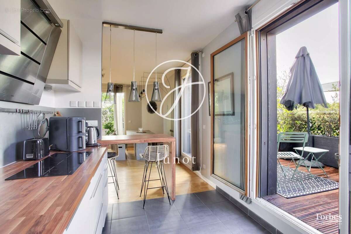 Appartement à VERSAILLES