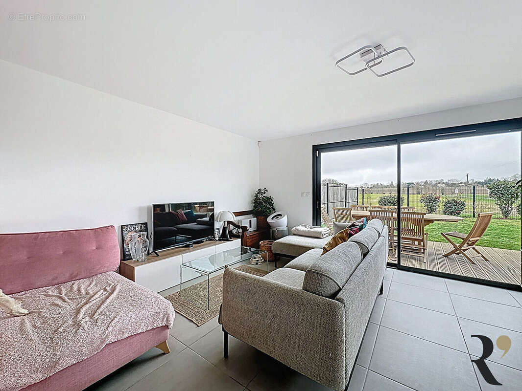 Maison à DREMIL-LAFAGE