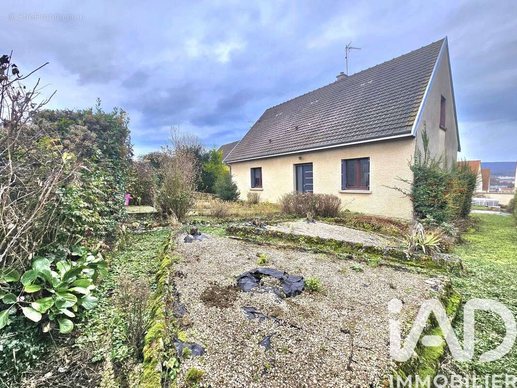 Photo 3 - Maison à CHATEAU-THIERRY