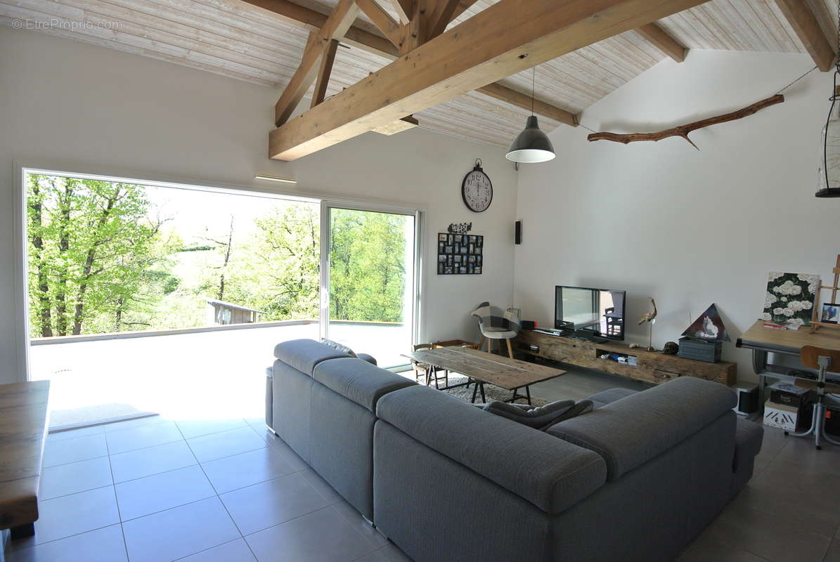 Plain Pied récent 3 ch bureau avec 2ème logement garage sur 2600 - photo 9