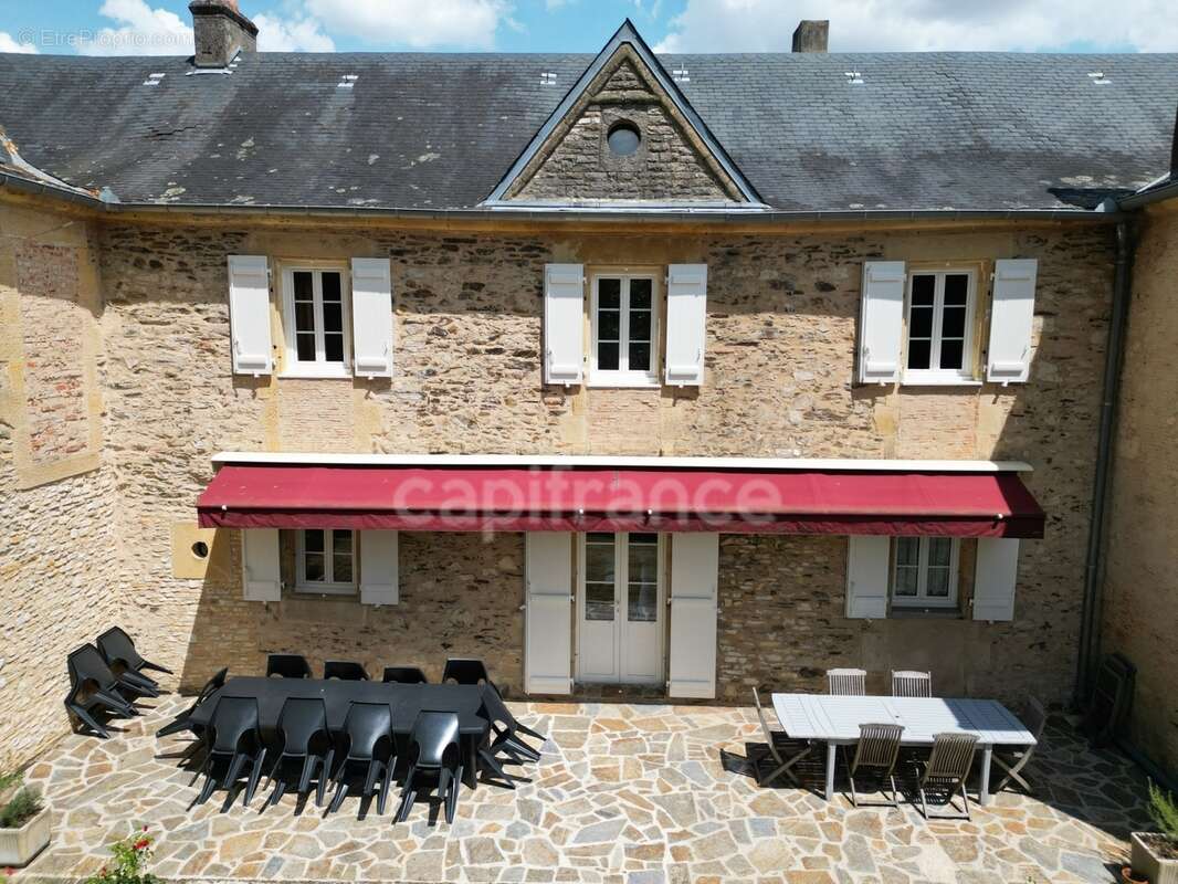 Maison de maitre à vendre 13 pièces LANOUAILLE (24) 2.6 hectares - photo 86