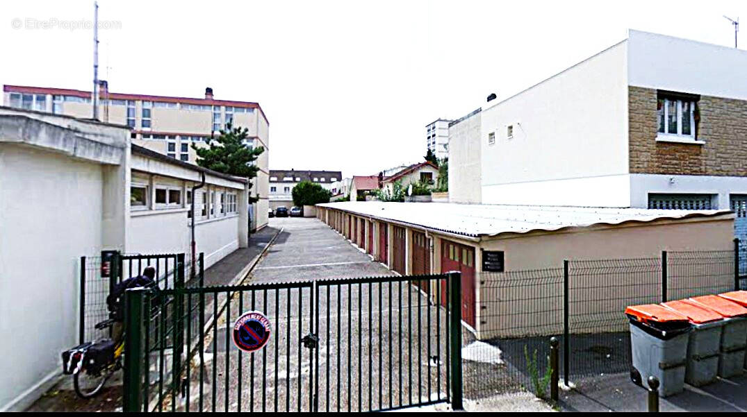 Parking à ARGENTEUIL