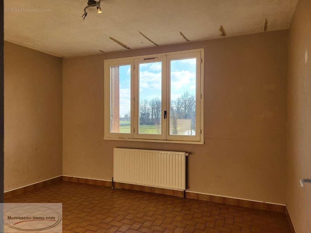 Maison à PONT-DE-VAUX