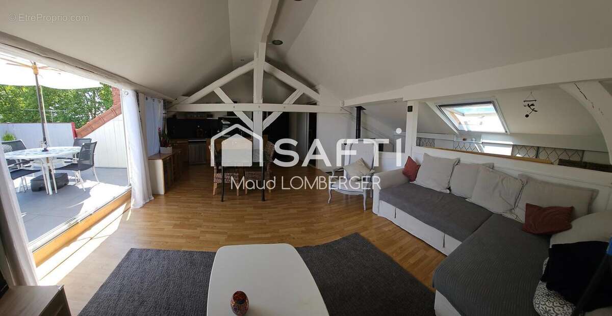 Photo 3 - Appartement à ARC-LES-GRAY