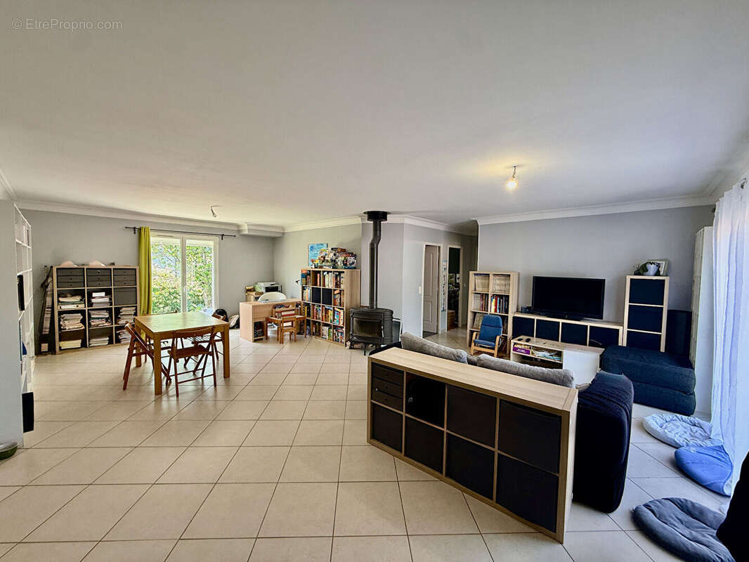 Maison Magnac Sur Touvre 6 pièce(s) 132 m2 - photo 10