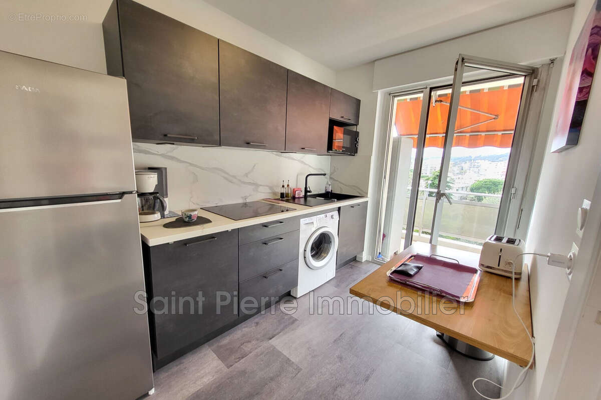 Appartement à CAGNES-SUR-MER