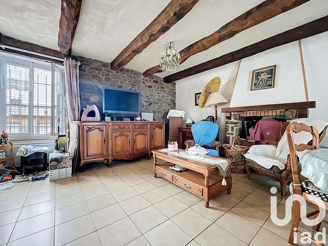 Photo 2 - Appartement à LA VILLE-ES-NONAIS