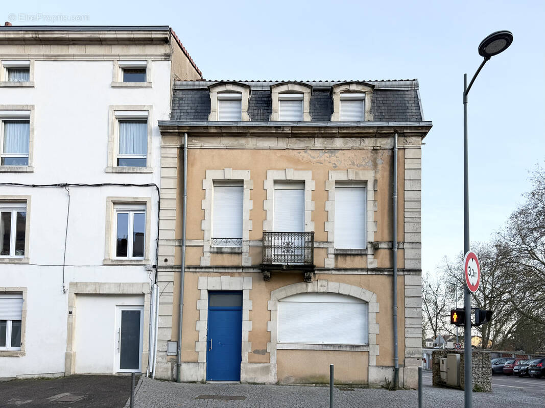 Appartement à MAXEVILLE