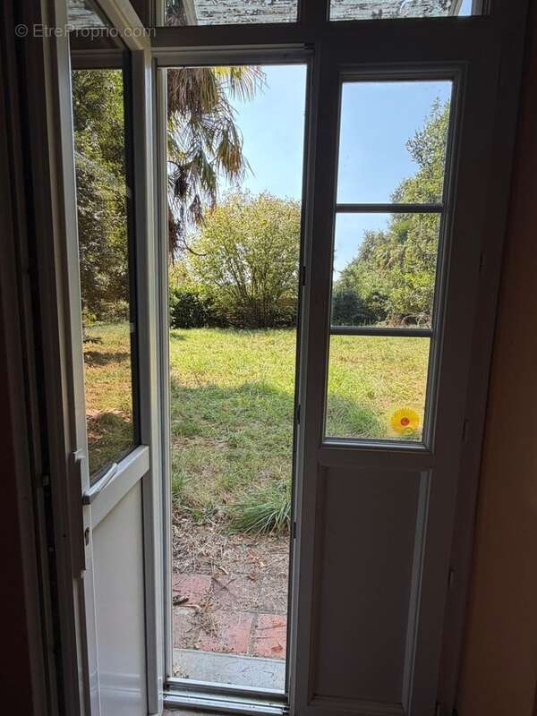 PLAISANCE DU GERS(32): MAISON BOURGEOISE avec garages et dependances , dans son jus, 190m2 sur terrain paysagé et pâture de 5.00 - photo 28