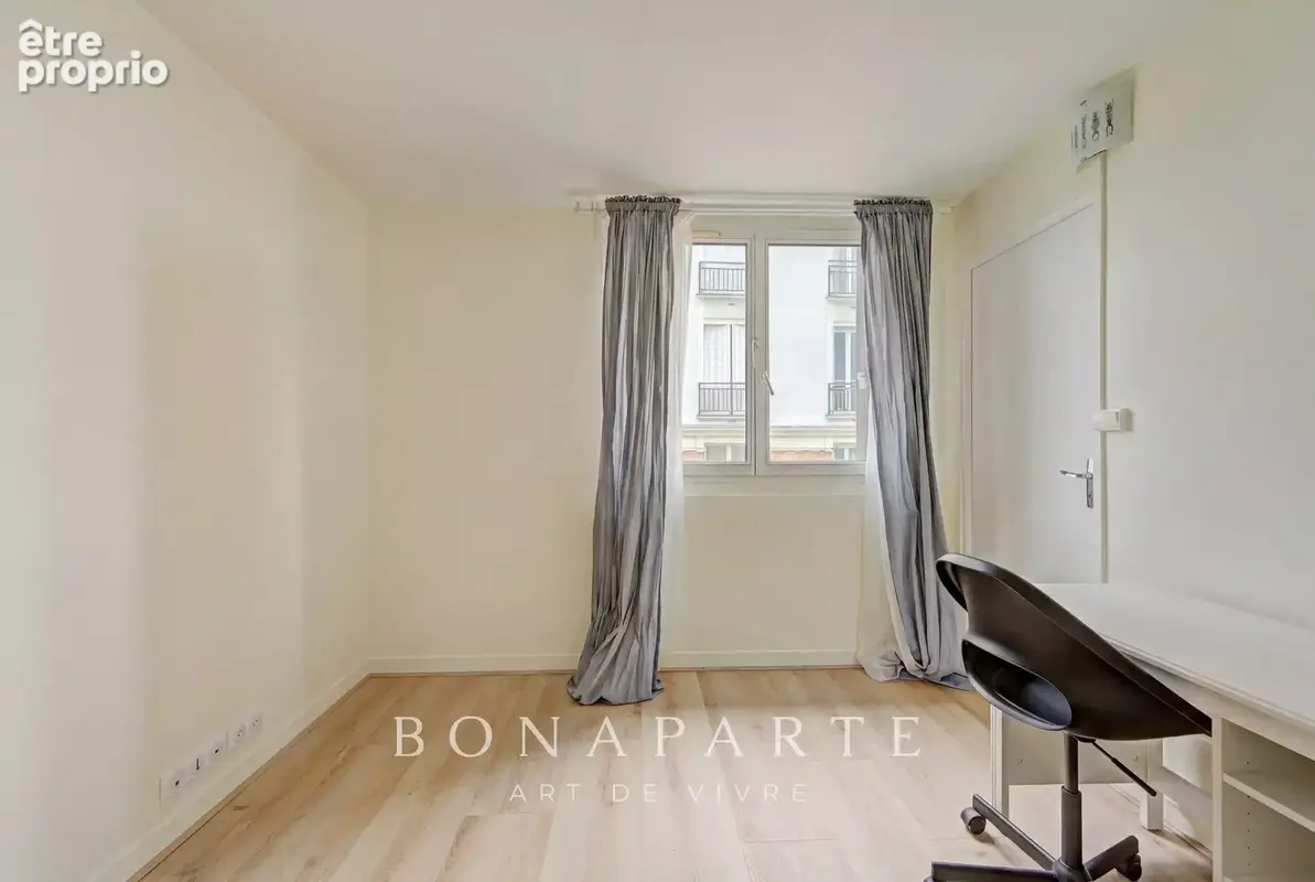 Ultra centre de saint-cloud - appartement rénové au dernier étage - photo 8