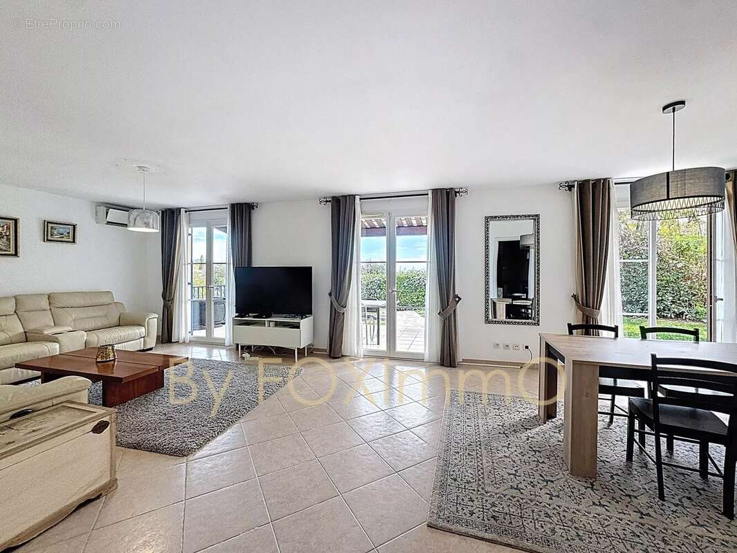 Villa vue mer, cote d azur, piscine, jardin, parking , garage exposition sud - photo 8