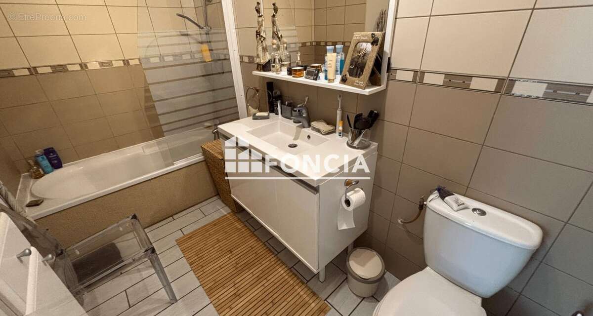 LAGORD (17) - La Plouzière Superbe Maison Familiale 172 m² avec Studio Indépendant - photo 7