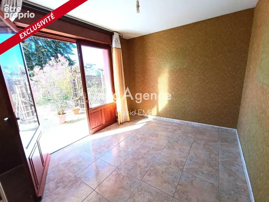 9 Pièces, 172 m2, 6 chambres, BEAULIEU-SOUS-LA-ROCHE - photo 12
