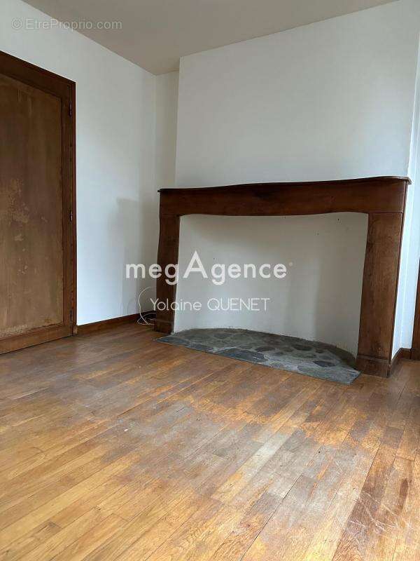 Appartement à MUR-DE-BARREZ