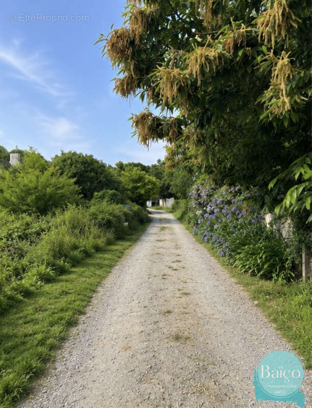 Terrain à GROIX