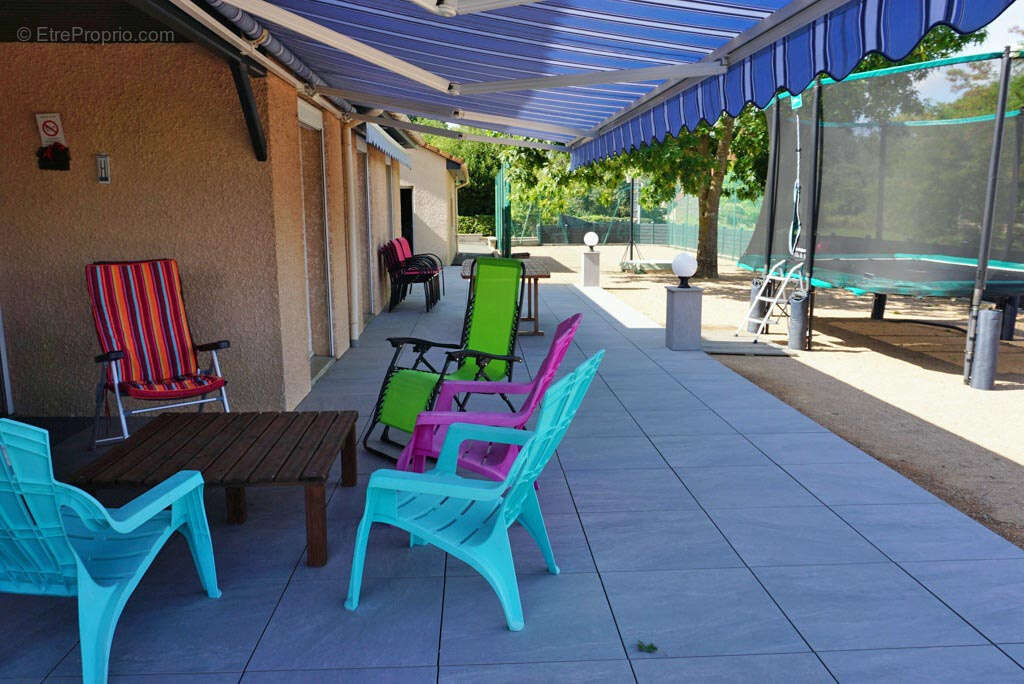 Maison à PARAY-LE-MONIAL