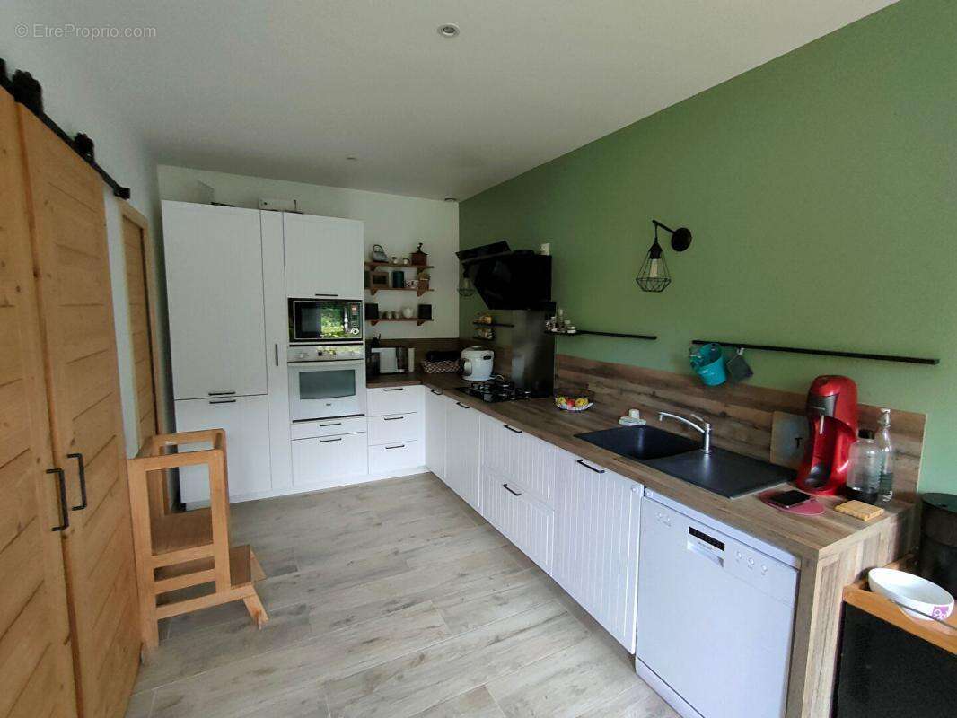 Maison à MORTAGNE-SUR-SEVRE