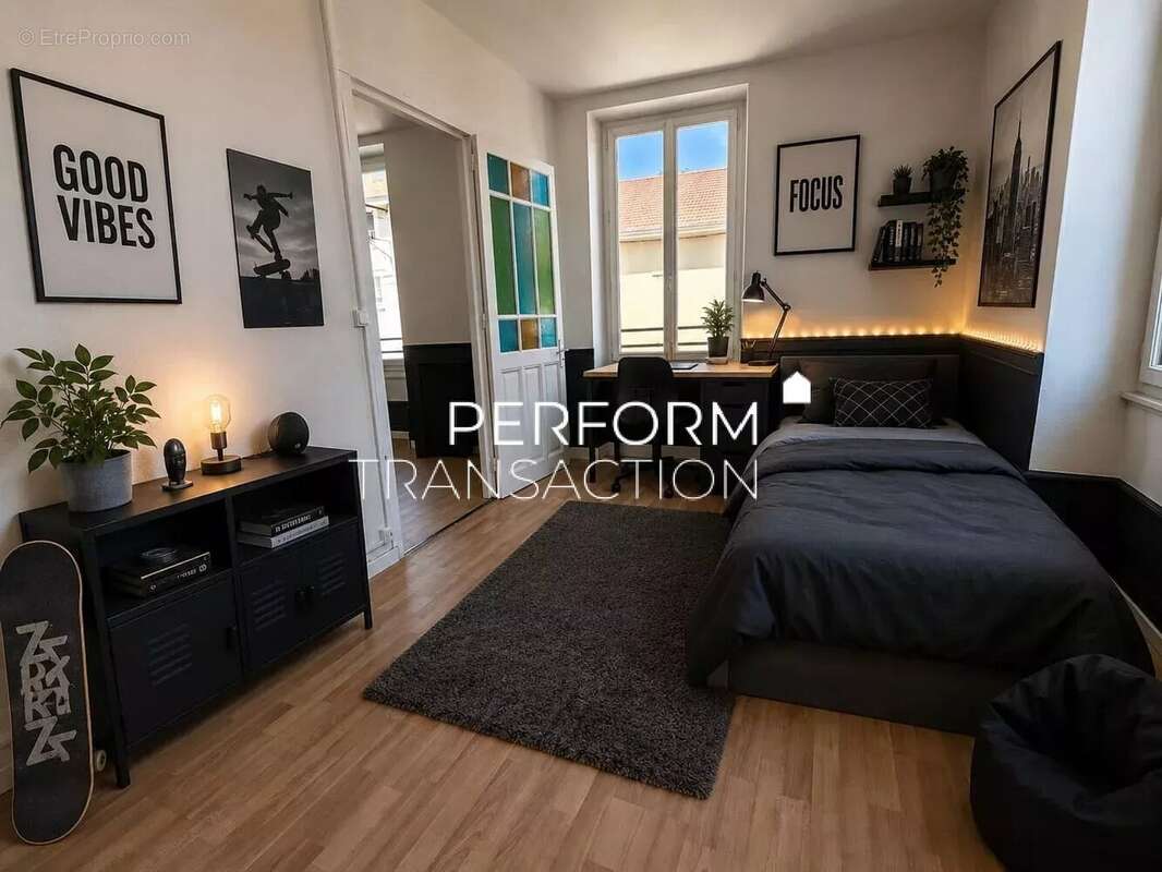 Appartement à RIVES